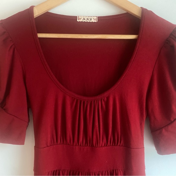 ♣️ 3/$20 FOREVER 21 crimson red puff sleeve dress - Picture 3 of 7